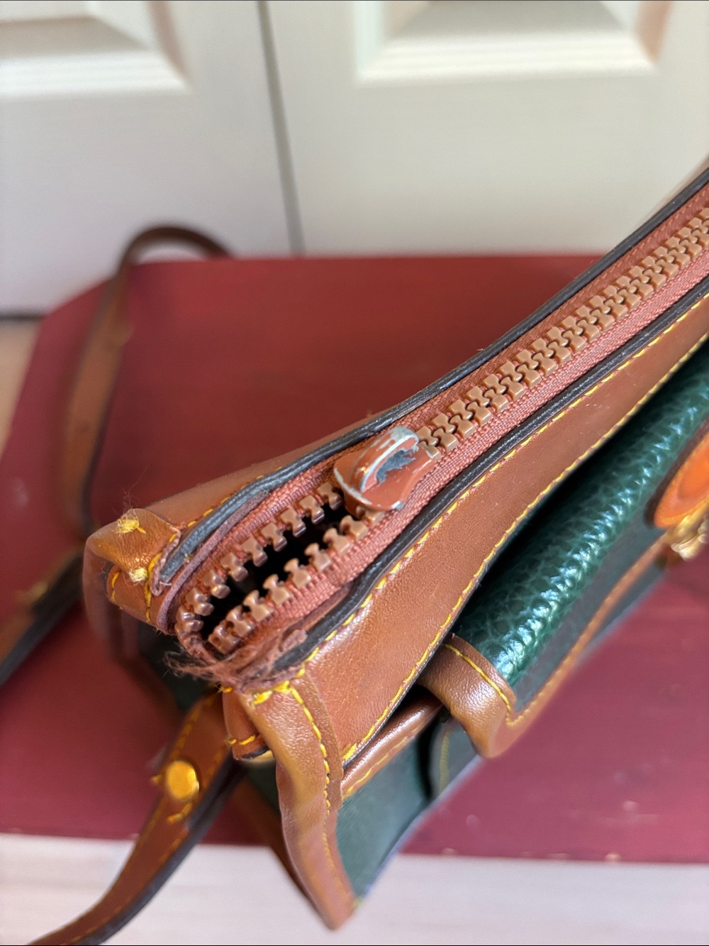 Dooney & Bourke Green and Tan Leather Satchel Shoulder crossbody Bag - Picture 10 of 15